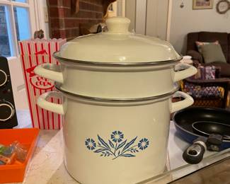 Corningware, even some rare pieces!