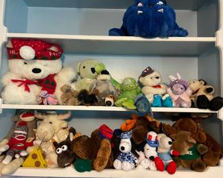 Vintage stuffed animals