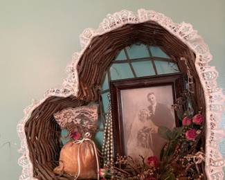 Shadow-box style decor