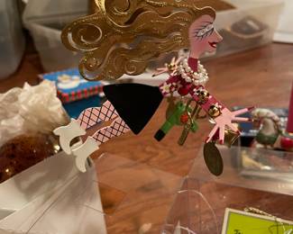 Hair stylist ornament 