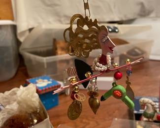 Hair stylist ornament 