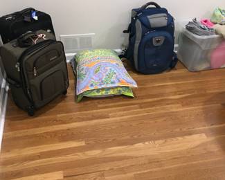 Luggage, Linens