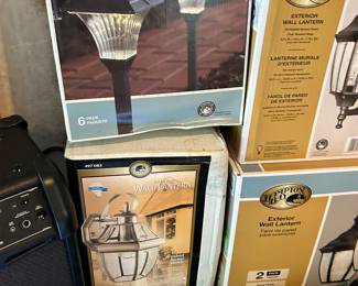 Outdoor solar garden  lights new in box 