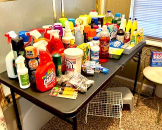 cleaning supplies 