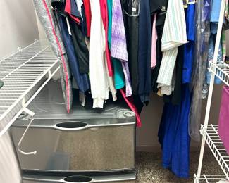 pair of laundry pedestals