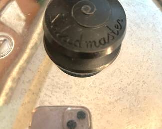 nice set of Salad Master pots 