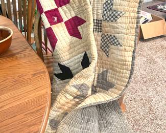 antique handmade quilt 
