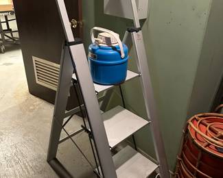 Step Ladder