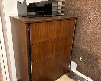 Vintage Chest of Drawers