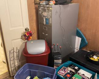 EstateSalesByOlga at 42 Harvard Rd, Linden, NJ 07036