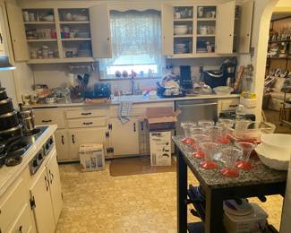 EstateSalesByOlga at 42 Harvard Rd, Linden, NJ 07036