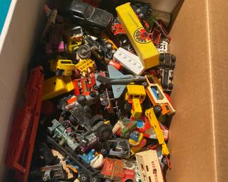 EstateSalesByOlga at 42 Harvard Rd, Linden, NJ 07036