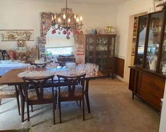 EstateSalesByOlga at 42 Harvard Rd, Linden, NJ 07036