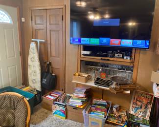 EstateSalesByOlga at 42 Harvard Rd, Linden, NJ 07036