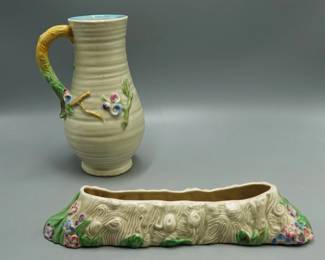 TWO PIECES OF CLARICE CLIFF