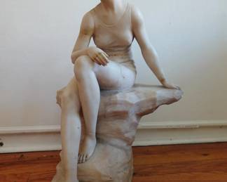 ANTIQUE LARGE MARBLE STATUE