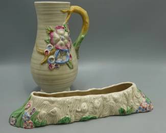 TWO PIECES OF VINTAGE CLARICE CLIFF