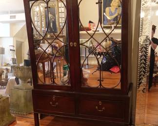 VERY FINE EARLY 19c ENGLISH MIRRORED ARMOIRE