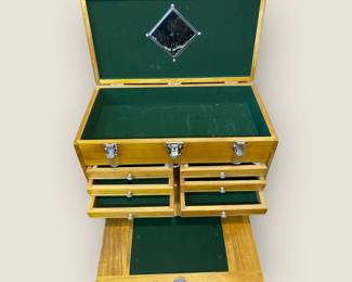 TOOL OR STORAGE CASE
