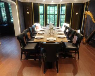 10 BEAUTIFUL LEATHER DINING ROOM CHAIRS