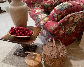hand-made baskets, hand-carved bowl with apples, large ceramic vase and side table (matched set of 2 available)