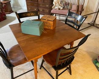game table with 4 Washington chairs