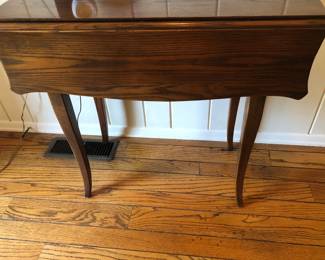 DROP LEAF TABLE