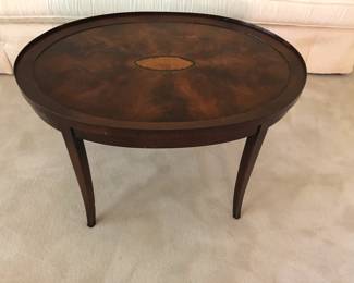 OVAL TABLE (AS IS)
