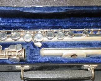 Armstrong Student Flute