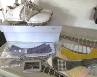 Nike Air Size 8 1/2 Golf Shoes