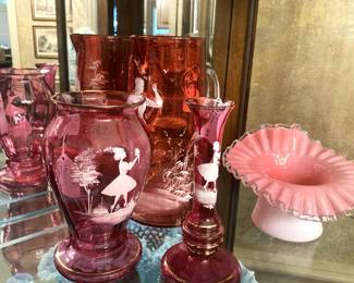 Vintage Mary Gregory pitcher and vases; vintage Fenton ruffled bowl