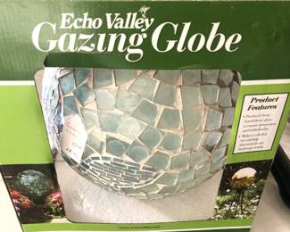 Gazing Globe