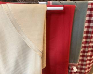 Tablecloths 