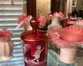 Mary Gregory pitcher and 6 glasses; vintage Fenton ruffled bowl and vases