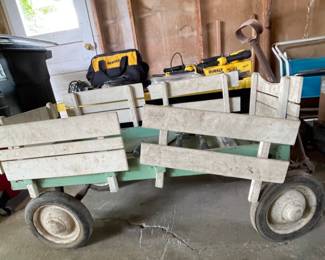 Late 1940’s child’s wagon with sideboards