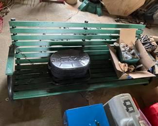 Heavy-duty porch swing