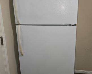 Fridgeadaire Fridge