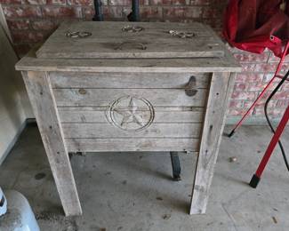 Wooden Party Ice Chest