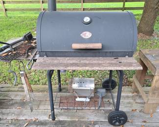 Char-Grill BBQ Pit