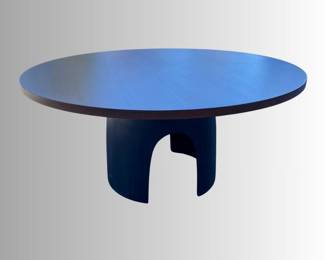 Ty Best For Castle, Bannock Round Dining Table