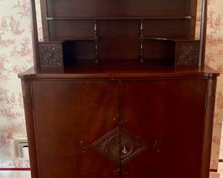 Record Cabinet