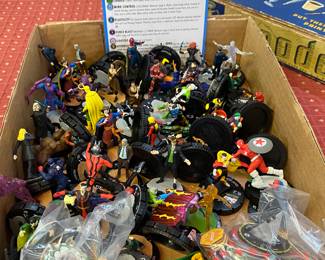 Marvel Heroclix Figures