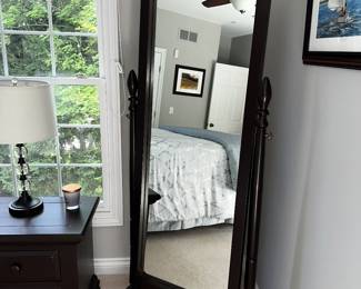 PRICE: $150
EDDIE BAUER LARGE STANDING MIRROR
30”W x 14”D x 73”H