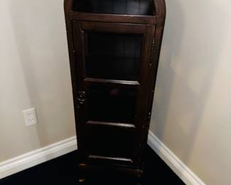 PRICE: $45
ROUND TOP CABINET- AS IS
14.5”W x 12.5”D x 47”H