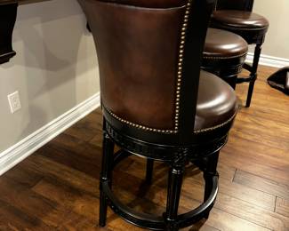 PRICE: $500 SET
FURNITURE ORIGINS ROUND SEAT SWIVEL BAR STOOLS ( SET OF 3)
20”DIA x 45”H
