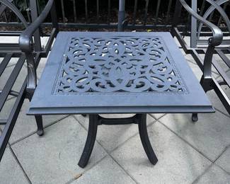 PRICE: $150 / EACH
METAL SQUARE TABLE - 2 AVAILABLE
25”L x 25”W x 22”D