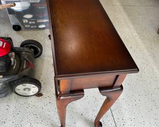 PRICE: $50
BOMBAY HALLWAY TABLE WITH DRAWERS
47.25”L x 14”D x 30”H