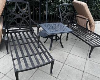 PRICE: $250 EACH FIRM
METAL WOODARD LANDGRAVE ADJUSTABLE CHAISE LOUNGE (4 AVAILABLE)
70”L x 29”W x 40.5”H