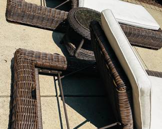 PRICE $450
RH RESTORATION HARDWARE WICKER LOUNGER -4 AVAILABLE
90”L x 37”W x 10”H
ADJUSTABLE BACKSIDE
