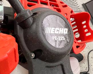 PRICE:$140.00
ECHO PE-225 Handheld Edger